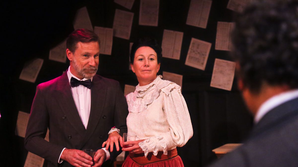 love-genius-and-a-walk-cover